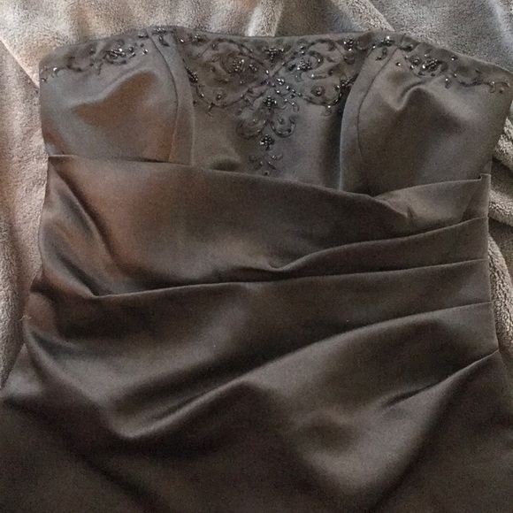 Silky strapless little black dress - Picture 2 of 5